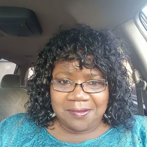 Meet your Posher, Debra